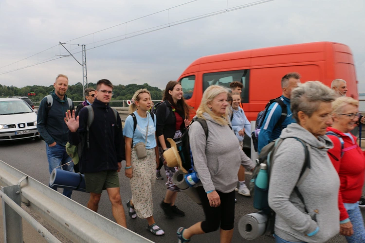 Płock. Wyjście pielgrzymki. Część II