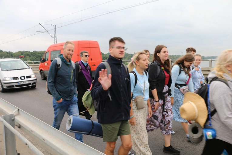 Płock. Wyjście pielgrzymki. Część II