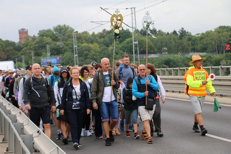 Płock. Wyjście pielgrzymki. Część II