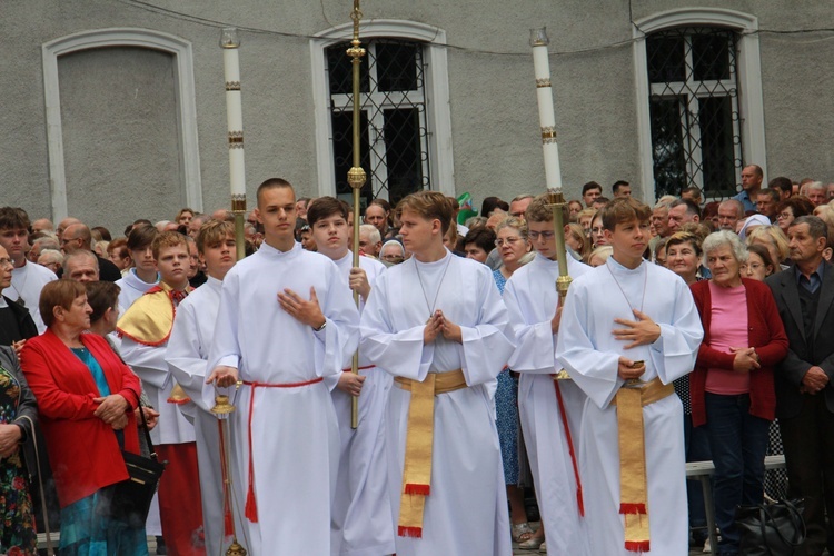 Poświęcenie ołtarzy