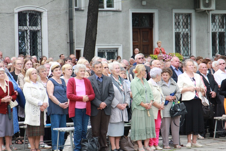 Poświęcenie ołtarzy