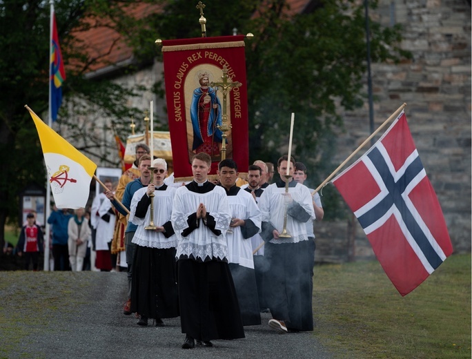 Norwegia świętuje: Olaf – wiking, co świętym królem został!