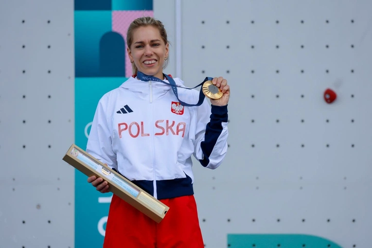 Aleksandra Mirosław ze złotym medalem igrzysk olimpijskich. 