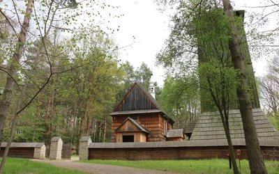 Klasyczne i ludowe odsłony w radomskim skansenie