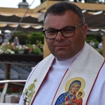 Pielgrzymi na jasnogórskich błoniach