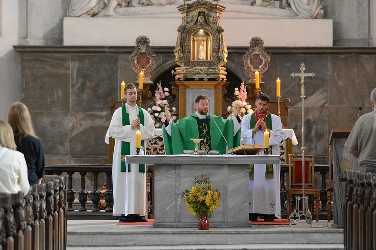 Nysa. Msza św. inaugurująca pielgrzymowanie