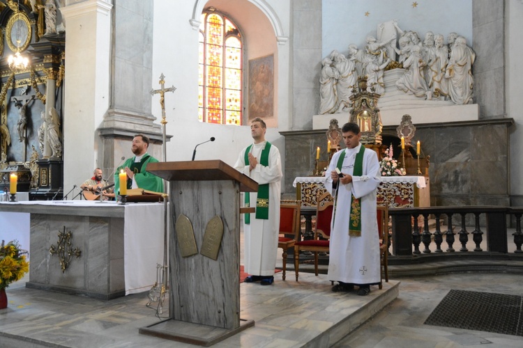 Nysa. Msza św. inaugurująca pielgrzymowanie