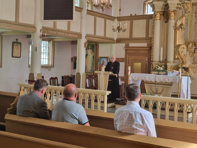 Jegłownik - dzień skupienia szfarzy