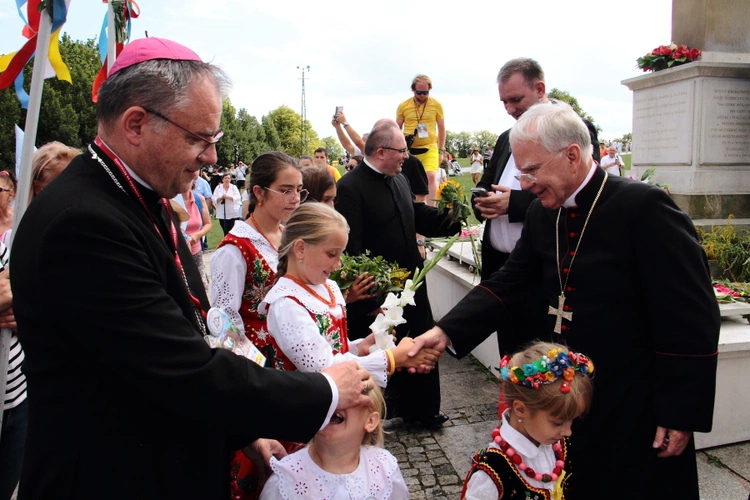 Wejście 44. Pieszej Pielgrzymki Krakowskiej na Jasną Górę - cz. 1