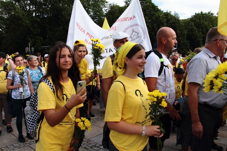 Wejście 44. Pieszej Pielgrzymki Krakowskiej na Jasną Górę - cz. 1