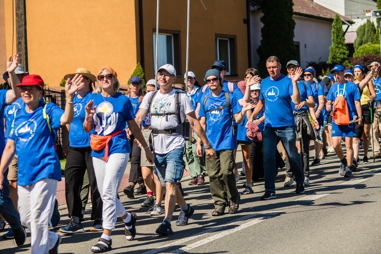 Archidiecezjalne pielgrzymki na ostatniej prostej