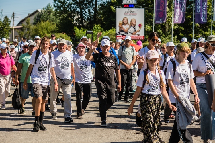 Archidiecezjalne pielgrzymki na ostatniej prostej