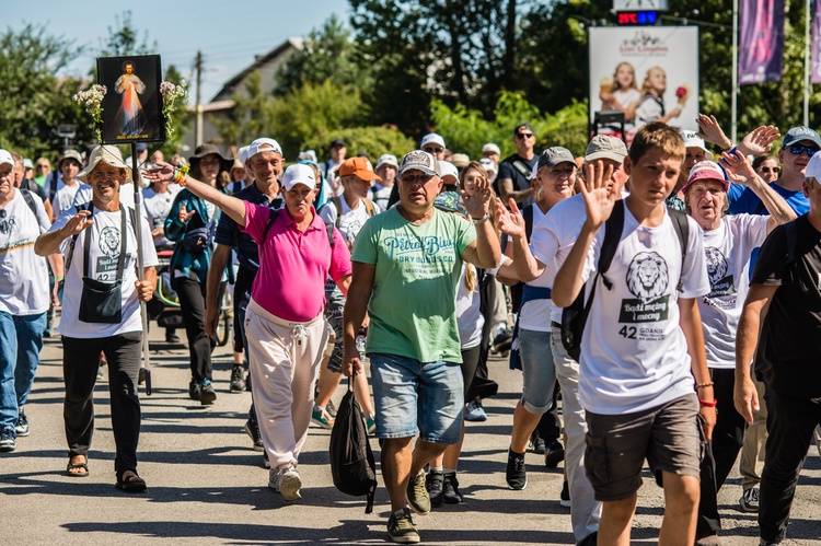 Archidiecezjalne pielgrzymki na ostatniej prostej