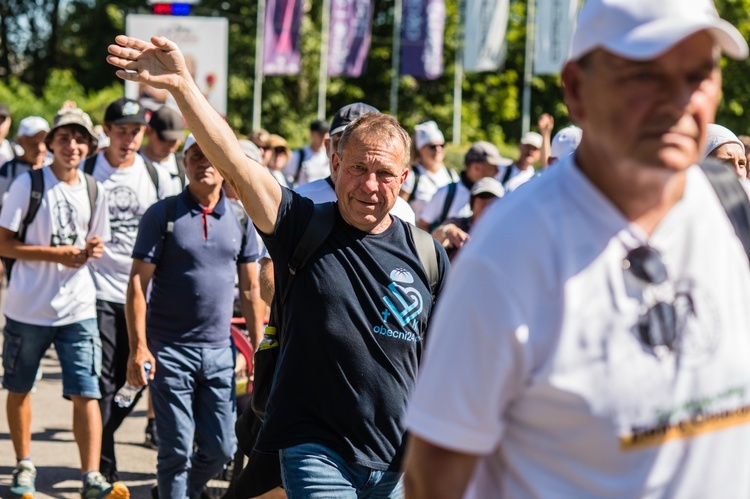 Archidiecezjalne pielgrzymki na ostatniej prostej