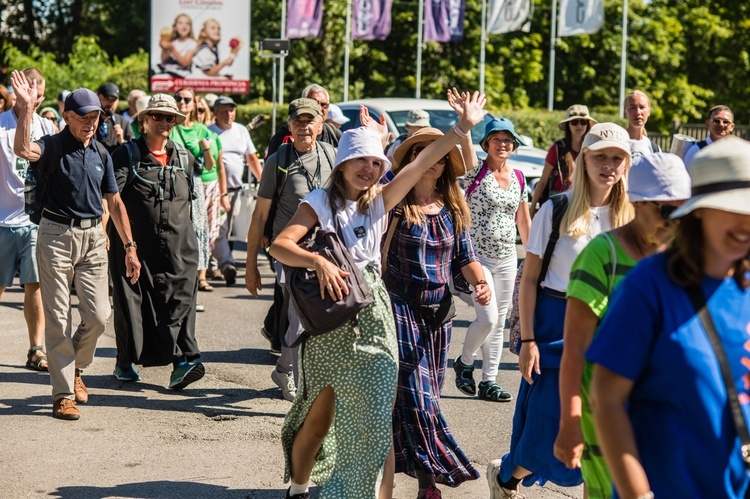 Archidiecezjalne pielgrzymki na ostatniej prostej