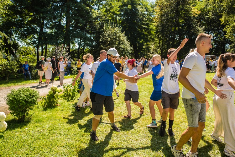 Archidiecezjalne pielgrzymki na ostatniej prostej