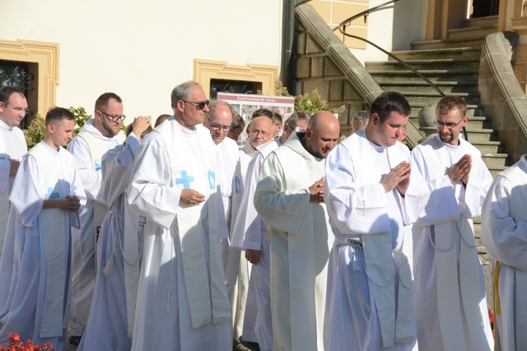 Pielgrzymkowa Eucharystia w Kamieniu Śląskim