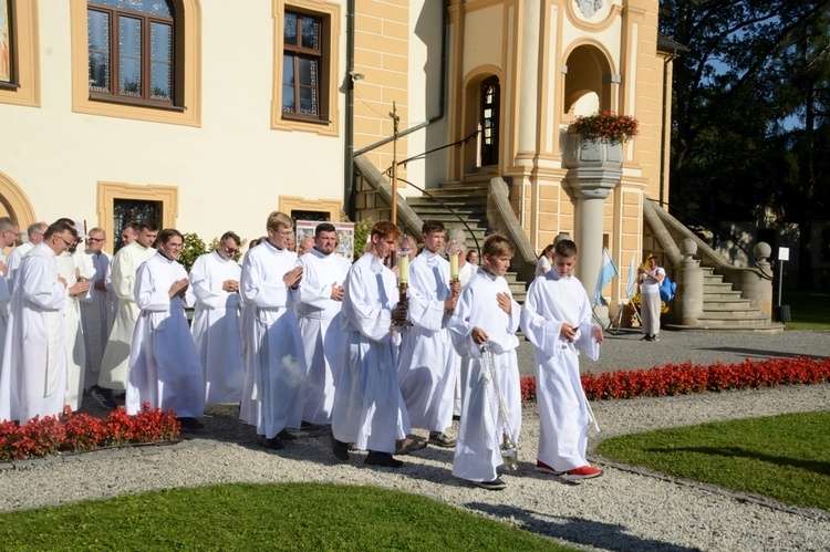 Pielgrzymkowa Eucharystia w Kamieniu Śląskim