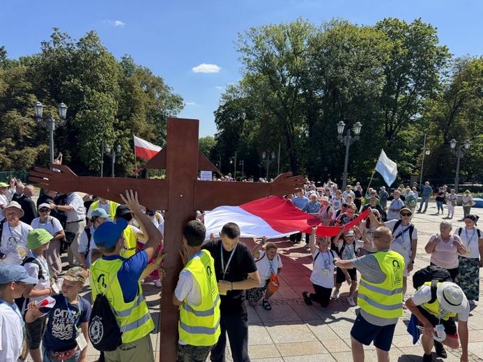 Piesza Pielgrzymka Diecezji Zielonogórsko-Gorzowskiej dotarła na Jasną Górę