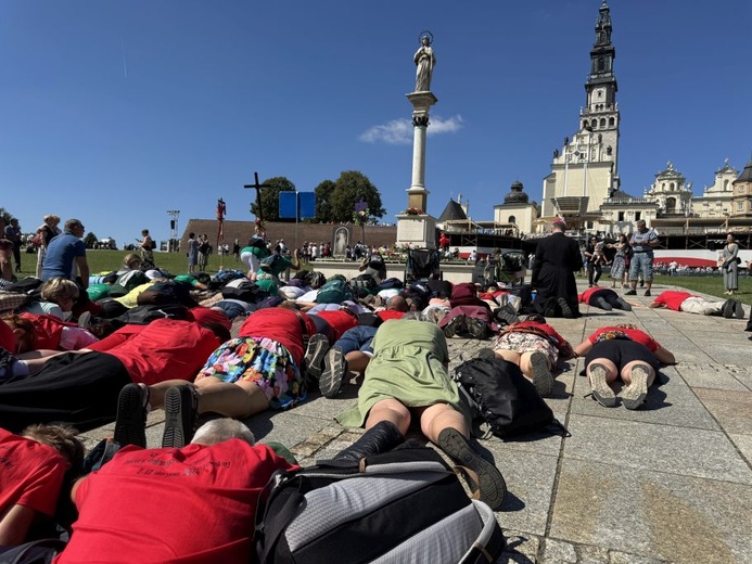 Piesza Pielgrzymka Diecezji Zielonogórsko-Gorzowskiej dotarła na Jasną Górę