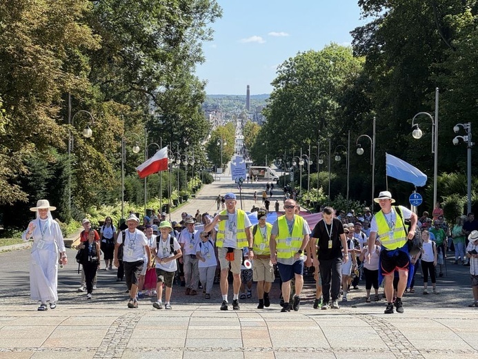 Piesza Pielgrzymka Diecezji Zielonogórsko-Gorzowskiej dotarła na Jasną Górę