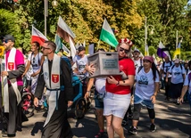 Archidiecezjalne piesze pielgrzymki u tronu Maryi
