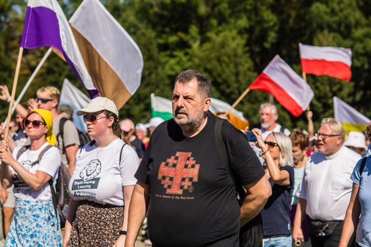 Archidiecezjalne piesze pielgrzymki u tronu Maryi