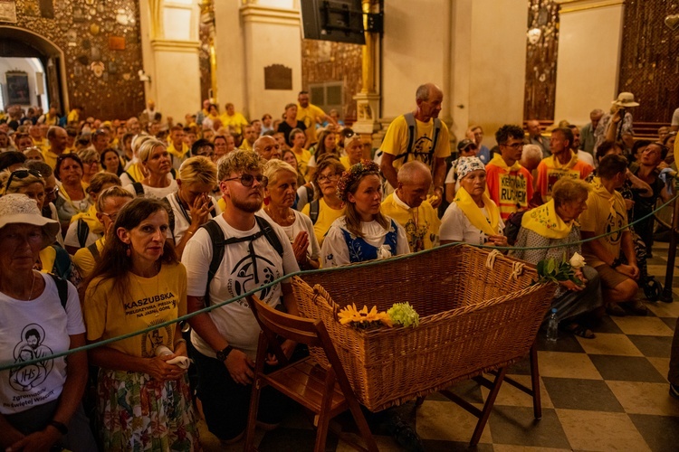 Archidiecezjalne piesze pielgrzymki u tronu Maryi