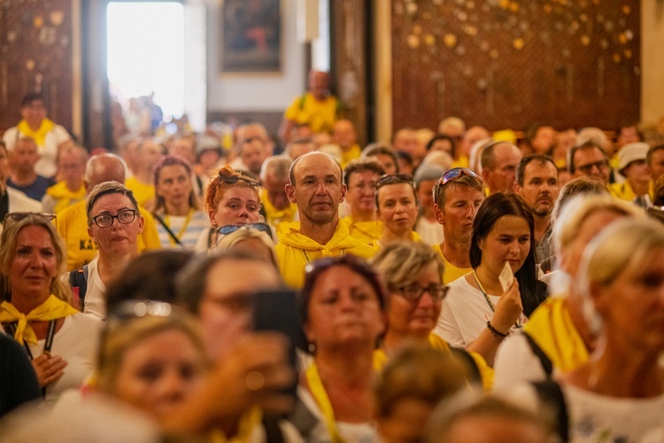 Archidiecezjalne piesze pielgrzymki u tronu Maryi