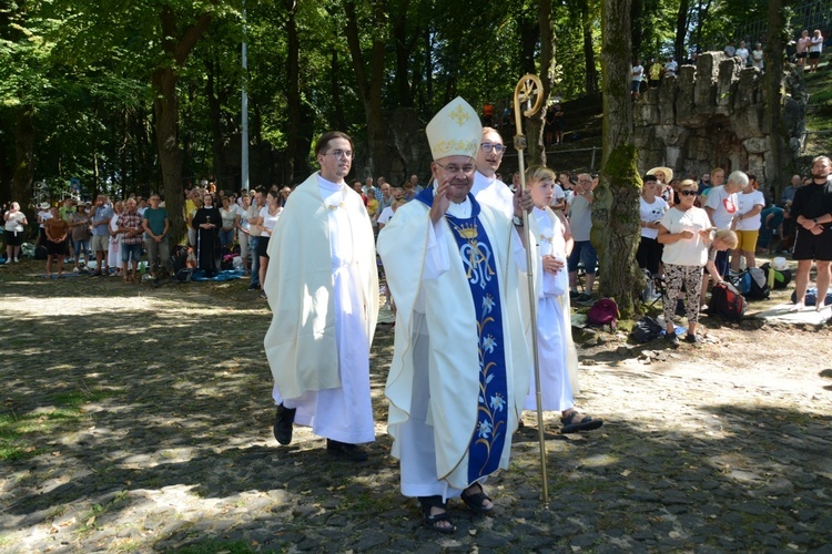 Opolska pielgrzymka na Górze św. Anny