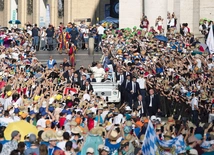 Ministranci w Rzymie. Służba liturgiczna to zawsze przygoda