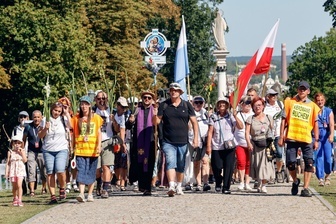 Wierna, niezłomna, z bliznami, młoda. Warszawska Pielgrzymka Piesza już na Jasnej Górze