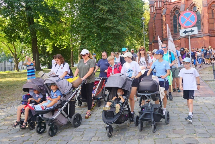 32. Diecezjalna i 378. Gliwicka Piesza Pielgrzymka na Jasną Górę 