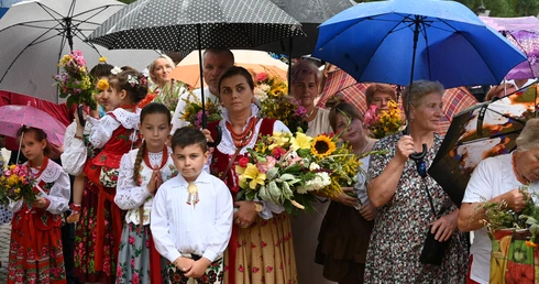 Abp Jędraszewski w Ludźmierzu: Wracają upiory z przeszłości 