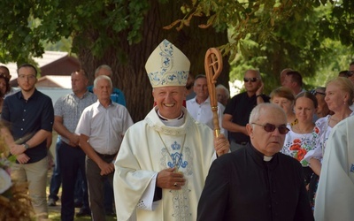 Bp Solarczyk do rolników: Jesteście pięknym potwierdzeniem troski o ziemię i plony