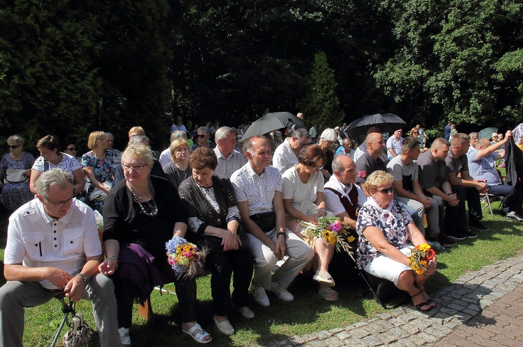 Pielgrzymka Rodzin - Różaniec i świadectwa