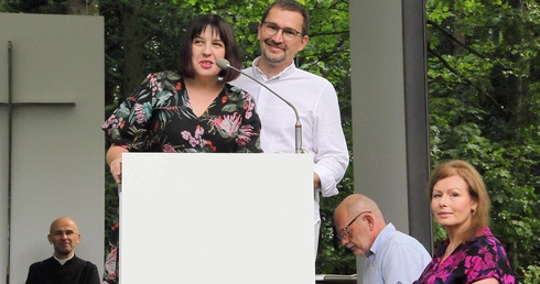 Pielgrzymka Rodzin - Różaniec i świadectwa