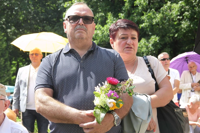 Pielgrzymka rodzin - kwiaty i zioła