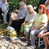 Pielgrzymka rodzin - kwiaty i zioła
