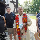 Do Brzezinki z modlitwą za parafię i dziękczynieniem za plony