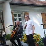 Koncert pod lipą