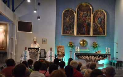 Bp Szlachetka do pielgrzymów: Jesteśmy zaproszeni do pełni życia