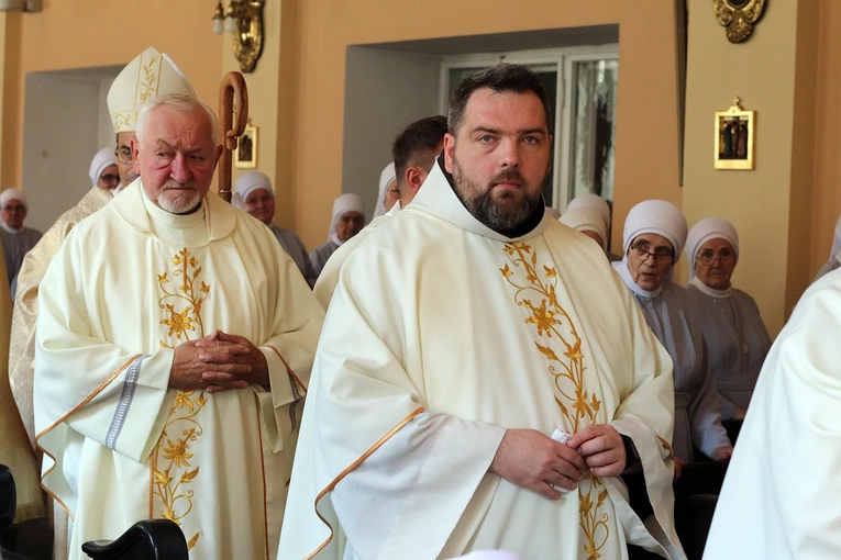 Diamentowe, złote i srebrne jubileusze profesji zakonnej u sióstr boromeuszek