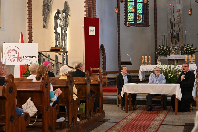 Pamięć o ks. Jerzym Popiełuszce - kościól św. Franiszka z Asyżu w Gdańsku