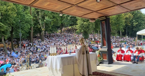 Abp Jędraszewski: Celem rządzących jest ateizacja narodu polskiego, odcięcie go od Boga i od Matki Najświętszej