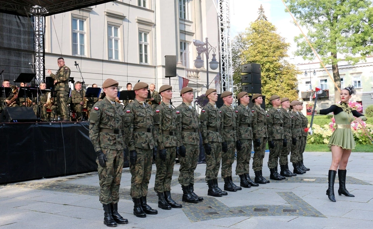 W Radomiu odbył się koncert dwóch orkiestr wojskowych