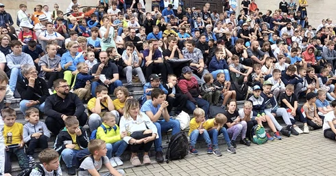 Pielgrzymka ministrantów do katowickiej katedry