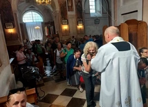 Wierni z Nowego Kazanowa wspierają pielgrzymów