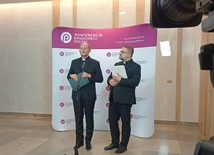 Biskupi w obronie dzieci i katechetów