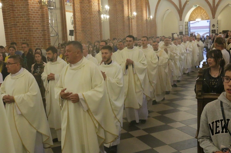 Zaproszenie do królowania